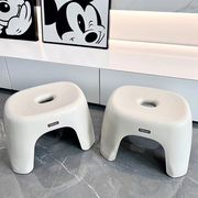 ins风小板凳浴室厕所家用矮凳客厅茶几塑料加厚耐用实用换鞋凳子