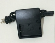 富士 欧达 莱彩 爱国者 海尔 DV 摄像机NP-60 NP-120电池的充电器