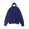 藏蓝色V领围巾式挂脖宽松版型下摆开叉柔软舒适高品质设计款毛衣