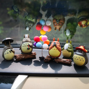 小号宫崎骏龙猫汽车摆件，卡通车内玩具公仔，家居蛋糕烘焙装饰用品