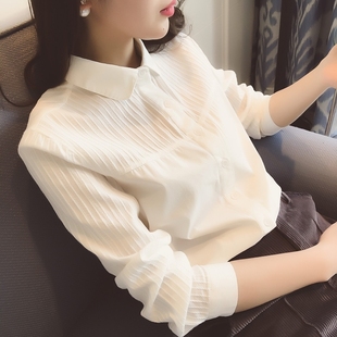 春秋季白衬衫女小香风气质，打底衫上衣，简约时尚修身单排扣衬衣