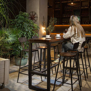 美式实木铁艺靠墙吧台桌家用阳台奶茶店酒吧咖啡厅高脚餐桌椅组合