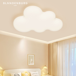 云朵奶油吸顶灯现代简约卧室灯可爱造型温馨浪漫儿童房led灯