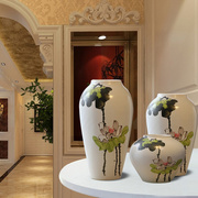 家居摆件景德镇陶瓷器手绘梅花花瓶三件套工艺装饰摆设现代地中海