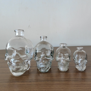 骷髅头玻璃瓶伏特加酒瓶密封瓶，工艺品玻璃瓶400ml750毫升欧式创意