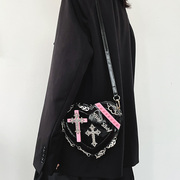 十字架独特设计包包女2023女包网红斜挎包今年流行百搭心形包