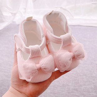 新生婴儿鞋子护脚女宝宝公主0-1岁春夏防滑软底纯棉不掉学步单鞋2