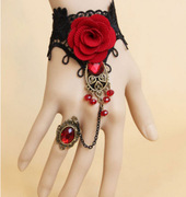 欧美复古红色玫瑰金属花藤水晶洛丽塔气质蕾丝手链一体首饰