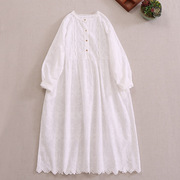 甜美日系森女刺绣白色连衣裙2023秋季宽松薄款长袖棉麻长裙女