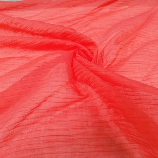 大红色不规则压皱天丝棉布料 夏季薄款连衣裙衬衫时装面料