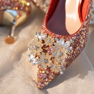 主婚鞋红色秀禾婚纱，两穿2024年结婚新娘鞋子水晶法式高跟鞋女