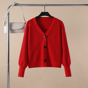 秋冬加厚外套短款设计感纯色蝙蝠袖，红色毛衣v领宽松红色长袖