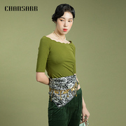 香莎chansarr简约设计橄榄绿，波浪领上衣，短款收腰修身显瘦t恤