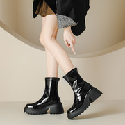 小个子增高厚底短靴女2023秋冬防水台短筒漆皮粗跟瘦瘦靴骑士靴子