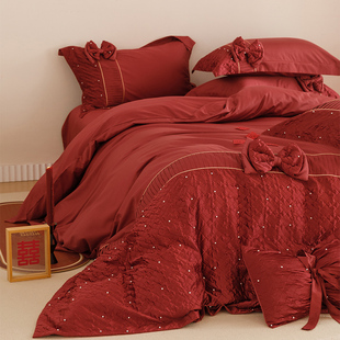 简约婚庆床品四件套全棉，立体蝴蝶结绣花红色，结婚被套床单床上用品