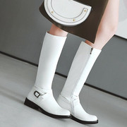 韩版白色骑士靴帅气皮带扣平底机车靴大码43 44 45 46大码高筒靴