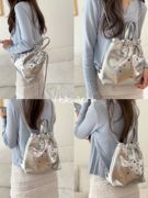 韩国设计小众银色包袋磨砂绒，拼接彩色宝石链条双肩包抽绳手提背包