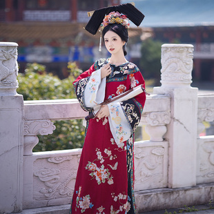 清汉女装国风旗装格格服重工刺绣中国风，清代服饰新中式宫廷风旗袍