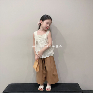 木西童品2024夏韩国版女童蕾丝刺绣娃娃衫下摆花边无袖吊带衬衫