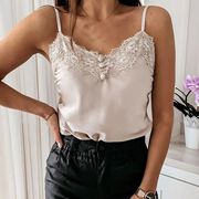 Lace camisole sleeveless top for women蕾丝吊带蕾丝无袖上衣女