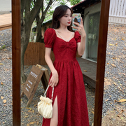 胖mm大码女装夏季法式复古红色回门敬酒连衣裙提花方领短袖开叉裙