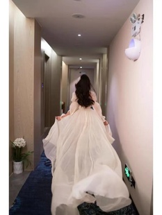 晨袍新娘女婚礼冬季高级感独特长款法式蕾丝，白色睡袍梦幻睡美人仙