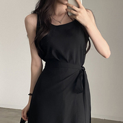 韩国chic夏季法式气质圆领绑带收腰显瘦无袖长款连衣裙小黑裙女