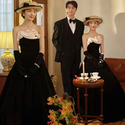 影楼主题服装法式复古赫本风情侣，拍照摄影婚纱齐地花朵黑色长礼服
