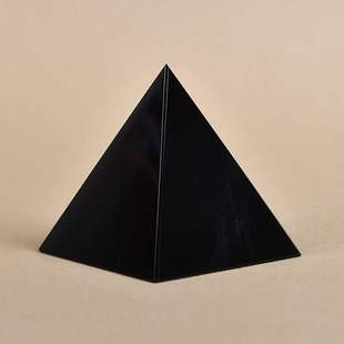 黑曜石金字塔摆件光面镜面，装饰品家居桌面，工艺品跨境能量摆件