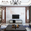 新中式实木花格背景墙瓷砖微晶石，电视墙造型边框，影视墙装饰满庭芳