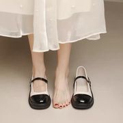 玛丽珍鞋女2022夏季厚底一字带包头凉鞋拖中跟法式单鞋子皮鞋