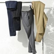 大嘴衣说秋冬季男轻量弹力梭织复合碳能纤维暖绒休闲长裤D2446。