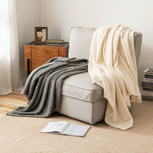 菠萝格纯色ins北欧空调毯披肩，盖毯床尾巾床搭装饰毯针织沙发毯子