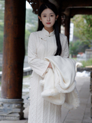 新中式女装长袖国风改良旗袍高级感米白色盘扣针织打底内搭连衣裙