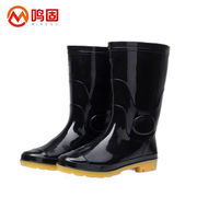 中筒雨鞋耐磨防滑防水劳保，雨靴工地中筒靴，黑色牛筋雨靴矿工水