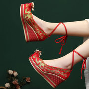 增高中式秀禾新娘婚鞋古风汉服鞋子超高跟小个子红色结婚绣花布鞋