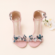 夏季珍珠中跟鞋蝴蝶结甜美少女粗跟粉色凉鞋一字带，高跟仙女鞋沙滩