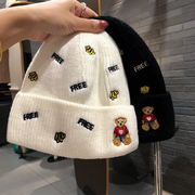 韩版潮白色针织帽子女冬季百搭小熊刺绣可爱毛线帽潮流保暖冷帽女