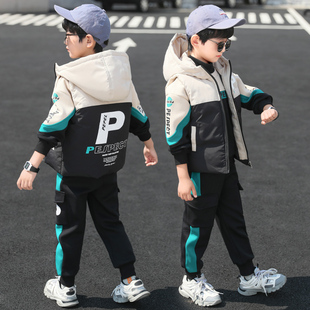 儿童装男童三件套加厚秋冬装，2024韩版中大童网红冬季加绒套装