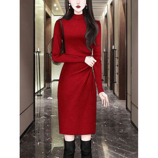 高级感新年战袍春款高端红色毛衣连衣裙2024气质包臀针织裙子