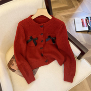 秋冬季小香风蝴蝶结毛衣外套女设计感新年穿搭针织衫长袖红色上衣