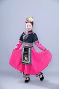 十一届小荷风采小手绣花献给党舞蹈演出服少数民族彝族，羌族表演服