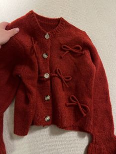 韩系红色蝴蝶结毛衣外套女秋冬小个子甜美减龄喇叭袖针织开衫上衣