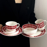 芬兰24小时同款红点点陶瓷餐具家用碗碟西餐盘子咖啡杯碟马克杯子
