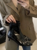 韩系尖头铆钉短靴2023春秋白色后拉链中跟瘦瘦靴女细跟单靴子
