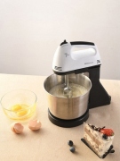 家用全自动台式打蛋器电动手持小型烘培搅拌机，打奶油带桶和面糊机