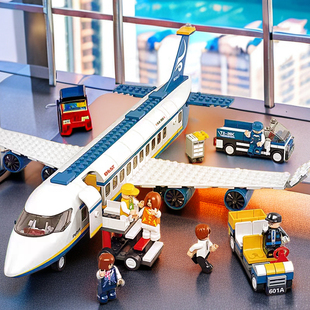 航天空飞机积木玩具拼装益智乐高运输客机，飞船军事男孩子生日礼物