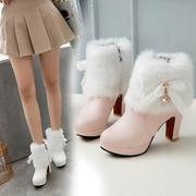 秋冬款粉色甜美可愛毛毛雪地靴粗跟高跟鞋短靴女鞋子过冬棉靴子