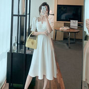 温柔风气质小众设计感连衣裙2024登记领证修身显瘦白色礼服裙