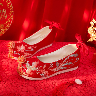 红色秀禾婚鞋女中式新娘鞋原创珍珠流苏汉服鞋子绣花鞋古风内增高